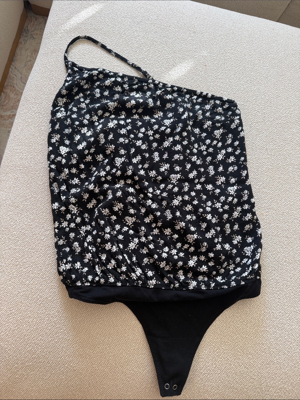 Abercrombie & Fitch Black Floral One-Shoulder Bodysuit with White Daisy Print